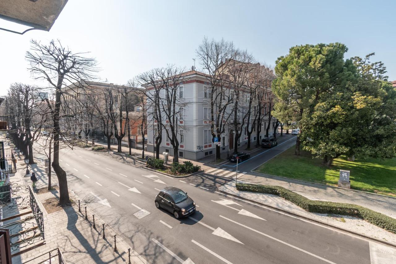 Appartamento Piazza Garibaldi - F&L Apartment Brescia Zewnętrze zdjęcie